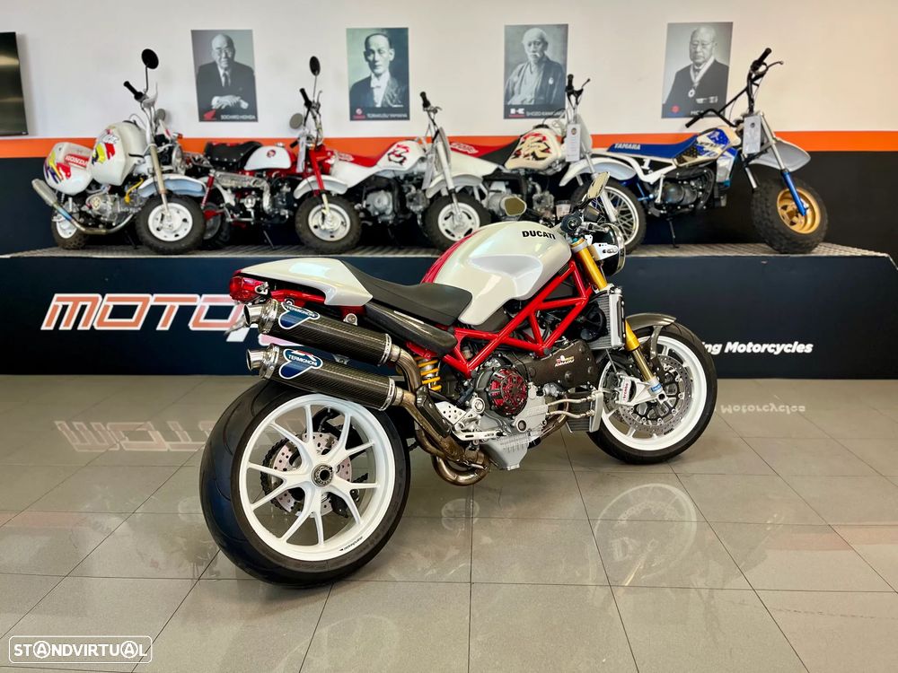 Ducati S 4RS - 5