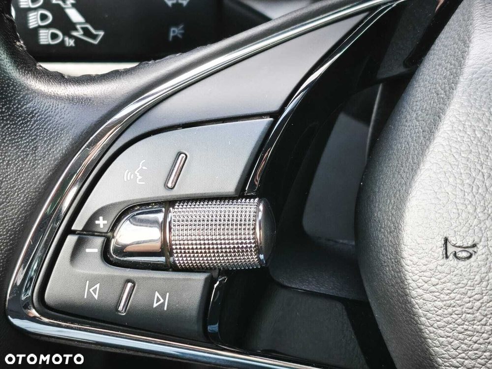 Skoda Octavia 1.5 TSI ACT Ambition - 24