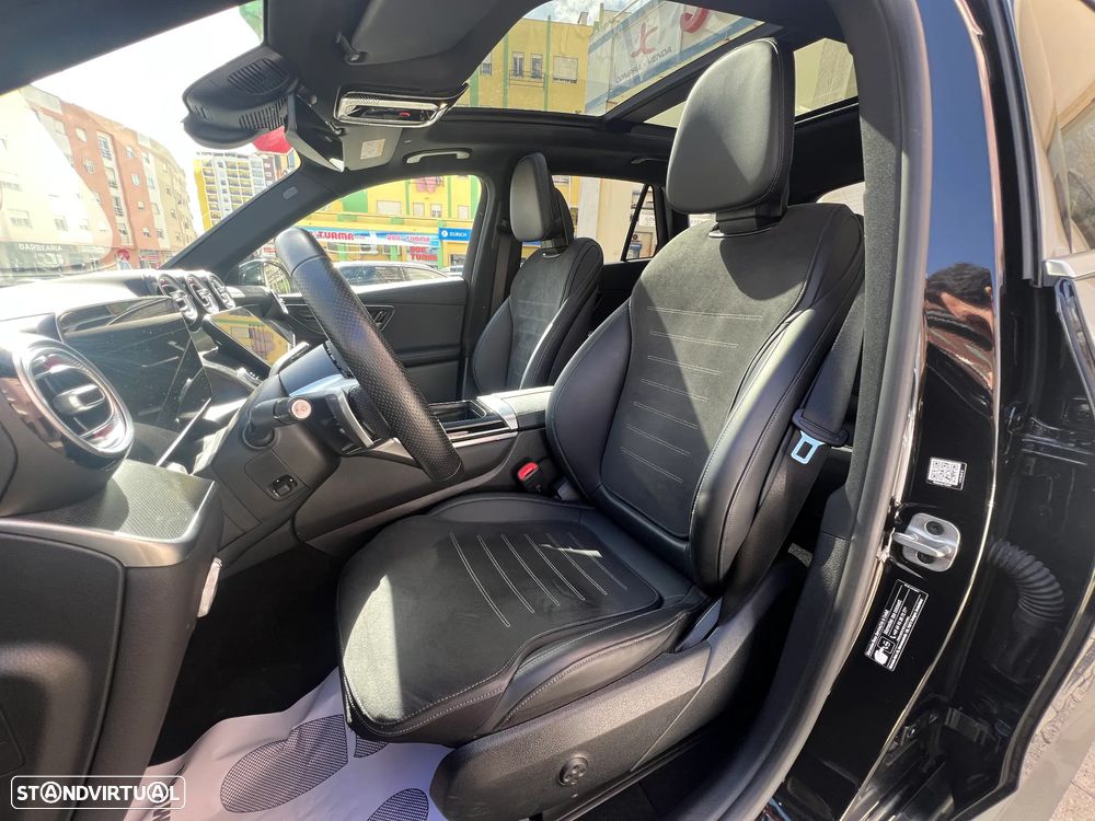 Mercedes-Benz GLC 300 de 4Matic 9G-TRONIC AMG Line - 11