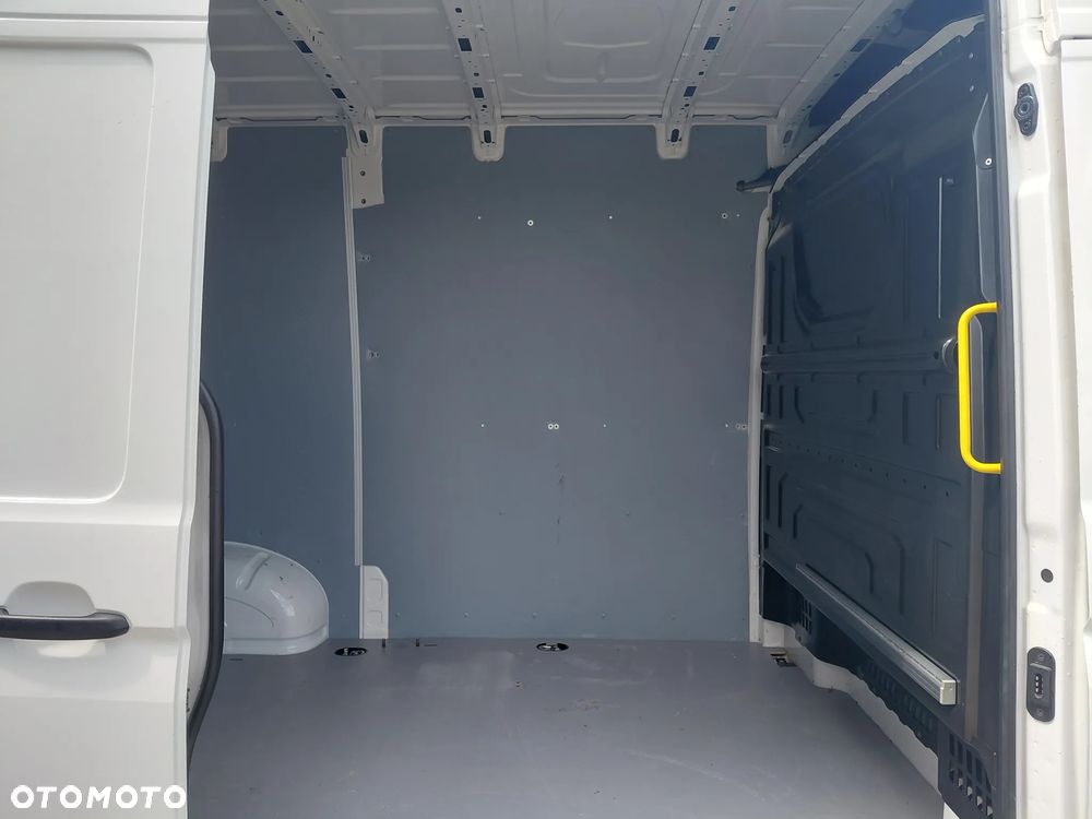 Volkswagen CRAFTER L2H2*2.0 TDI140 * - 11