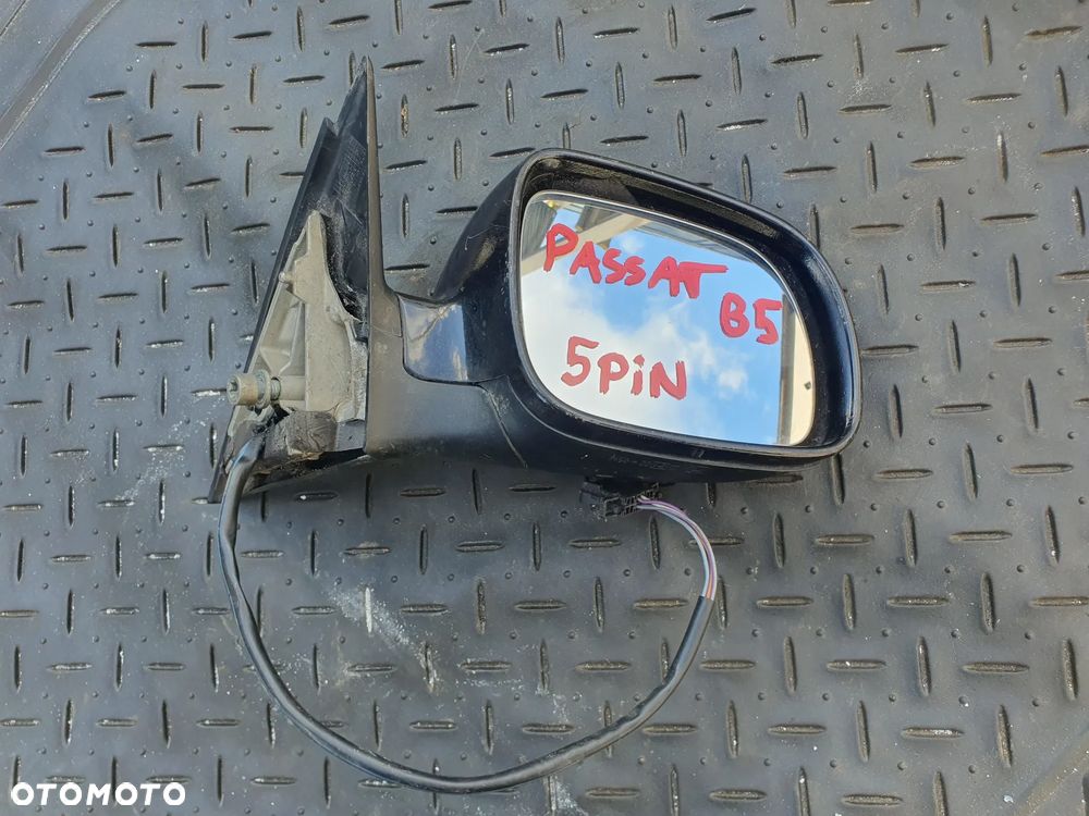 VW PASSAT B5 LUSTERKO PRAWE ELEKTRYCZNE 5PIN - 5