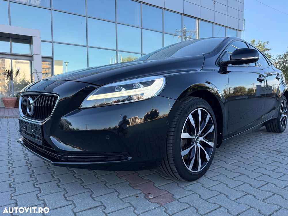 Volvo V40 D3 Geartronic Summum - 23