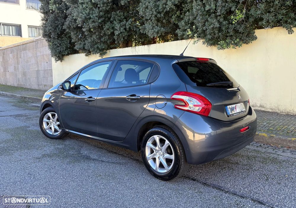 Peugeot 208 1.2 VTi Active - 2