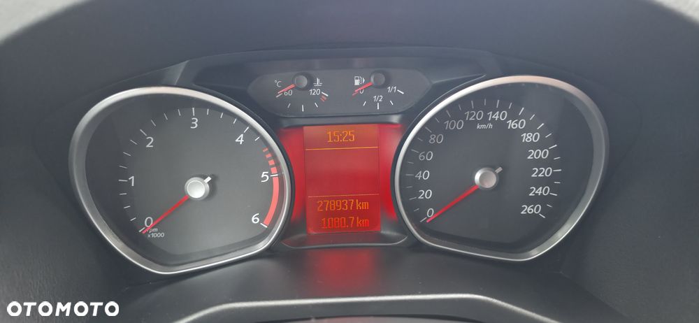 Ford Mondeo 2.0 TDCi Titanium S - 36