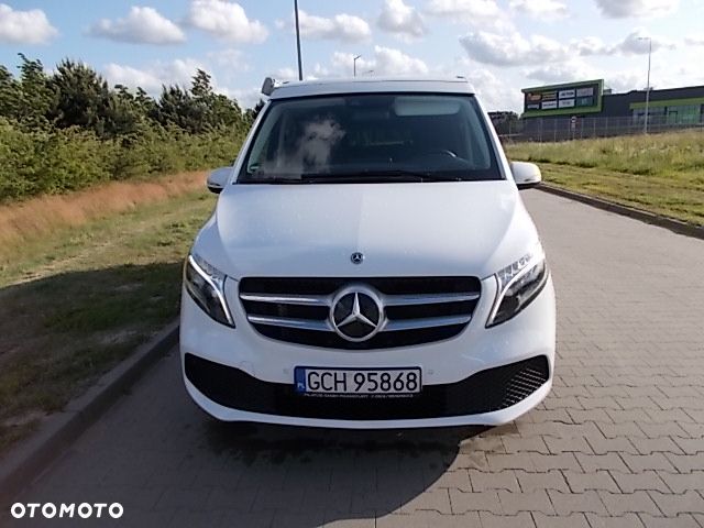 Mercedes-Benz Klasa V 220 d Avantgarde 9G-Tronic (d³ugi) - 4
