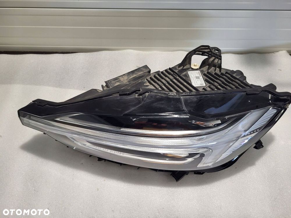volvo xc60 sm full led przód strona lewa 31420417 - 5