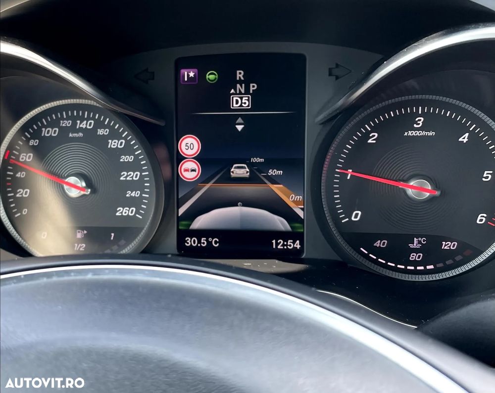 Mercedes-Benz C - 22