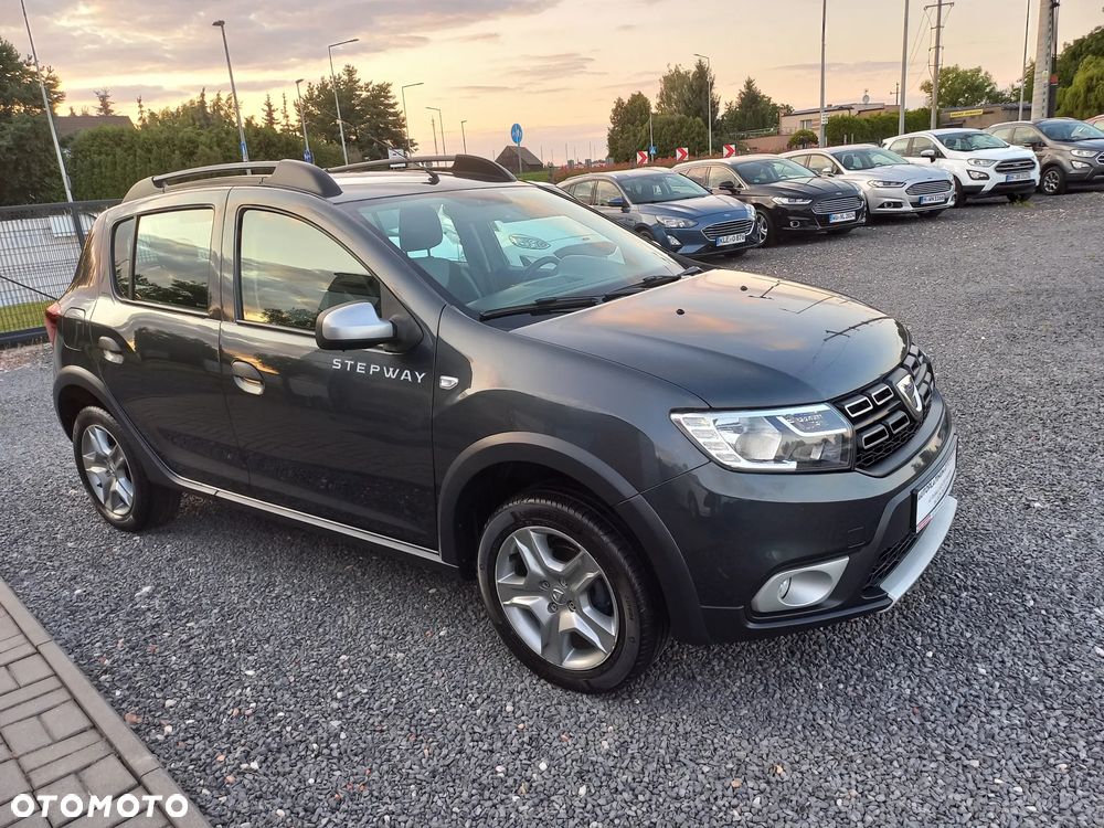 Dacia Sandero TCe 90 (S&S) Comfort - 8