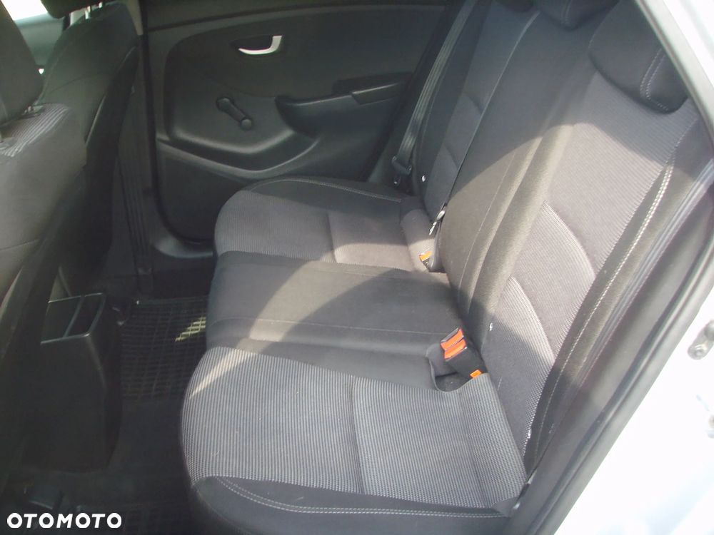 Hyundai i30 - 18