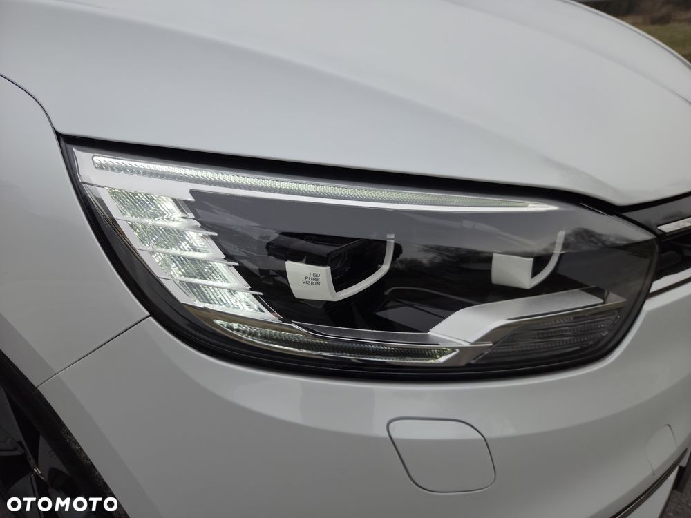 Renault Scenic BLUE dCi 120 EDC BUSINESS EDITION - 32