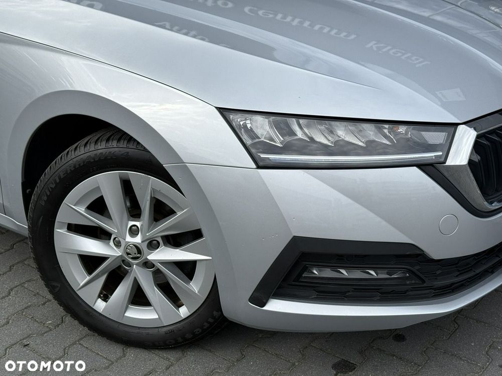 Skoda Octavia 2.0 TDI Ambition DSG - 5