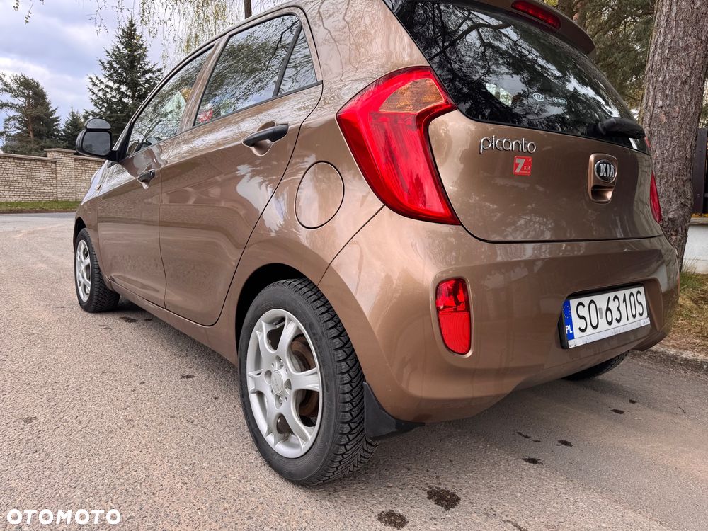 Kia Picanto 1.0 M - 10