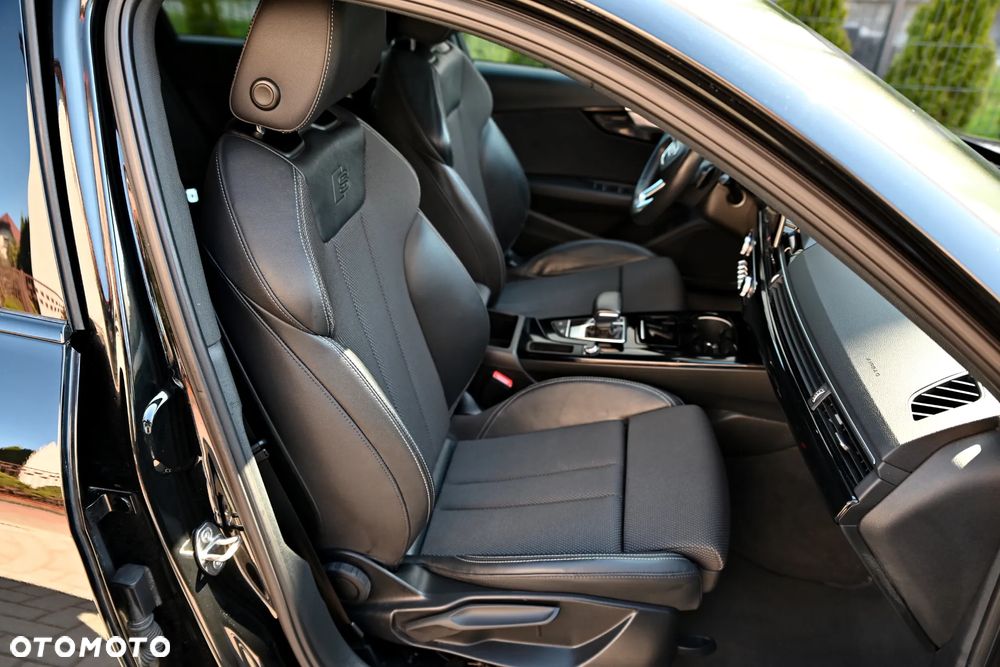 Audi A4 Avant 35 TFSI S tronic S line - 25