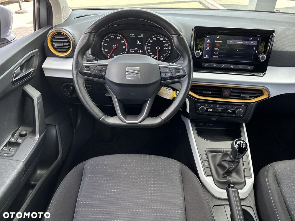 Seat Arona - 14