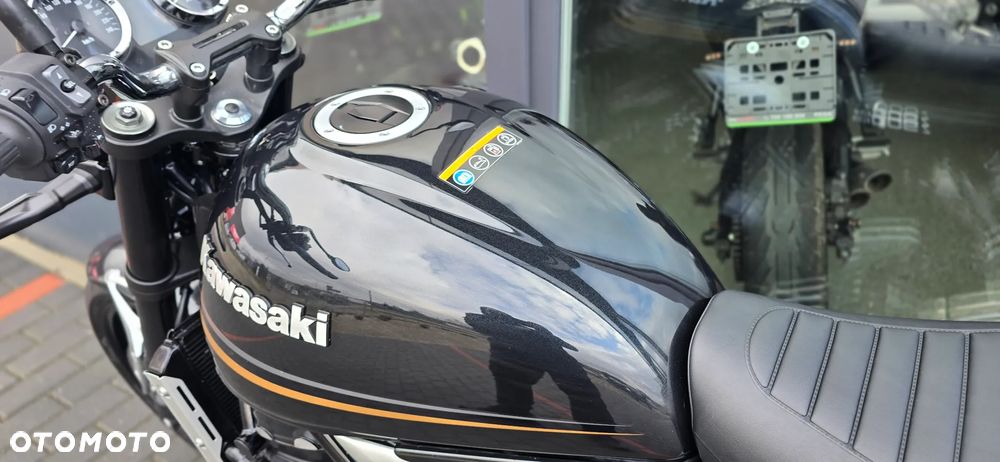 Kawasaki Z 900 RS - 33