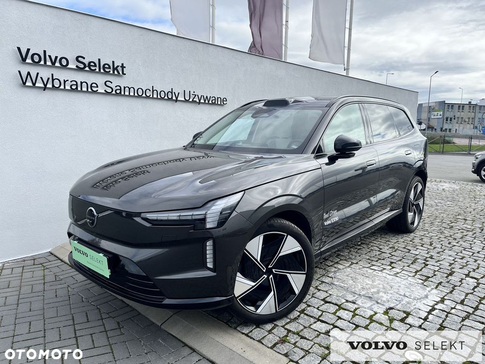Volvo EX90 - 4