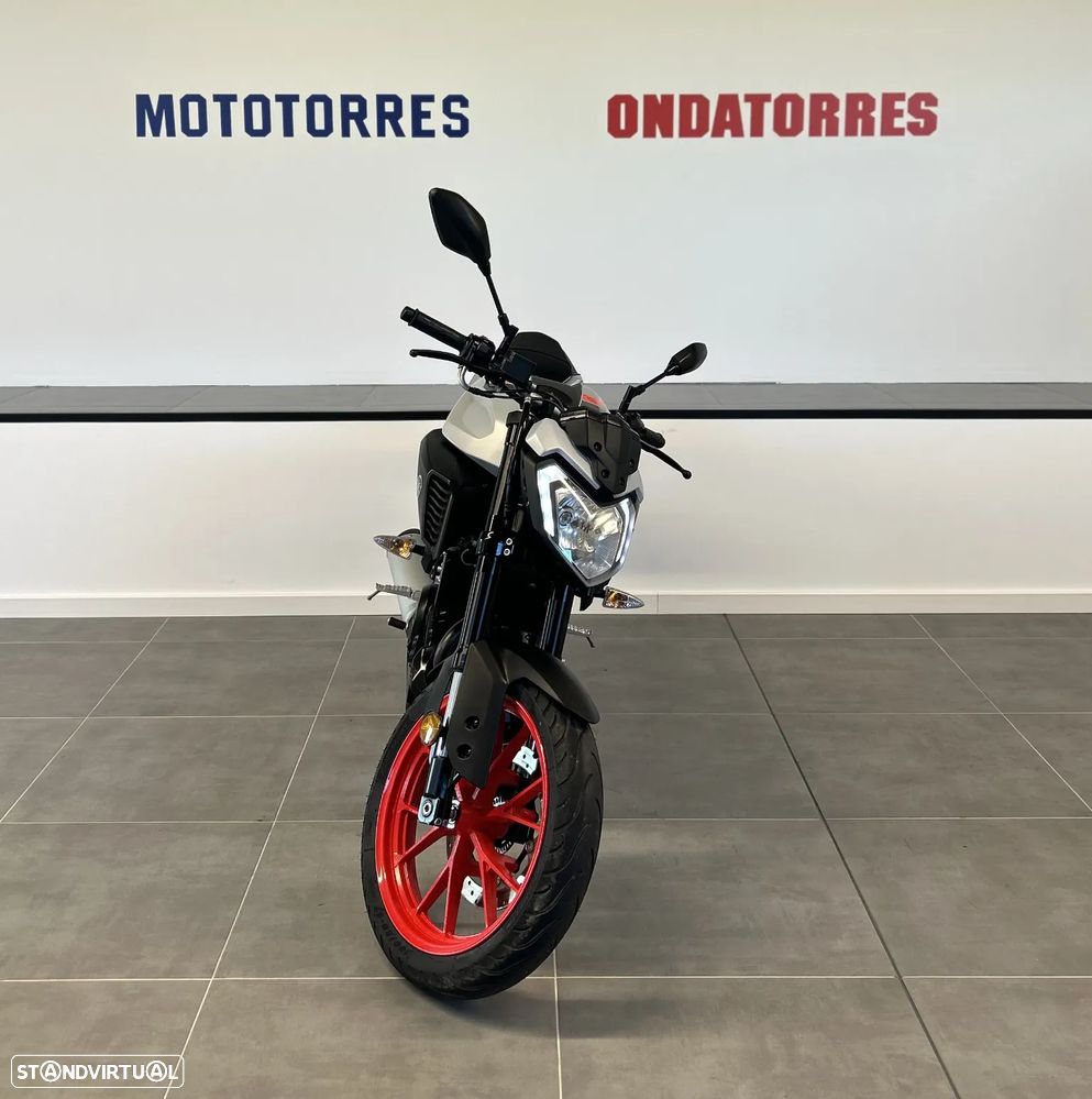 Yamaha MT-125 MT125 - 2