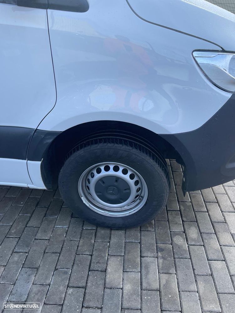 Mercedes-Benz SPRINTER - 4