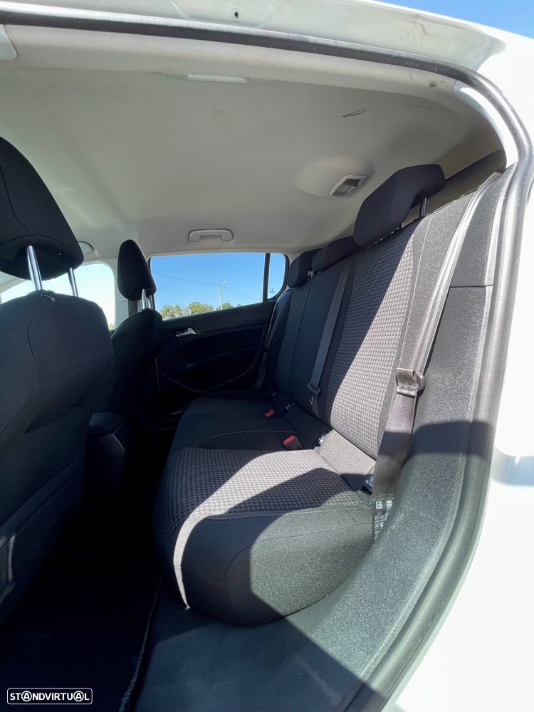 Peugeot 308 1.5 BlueHDi Allure - 18