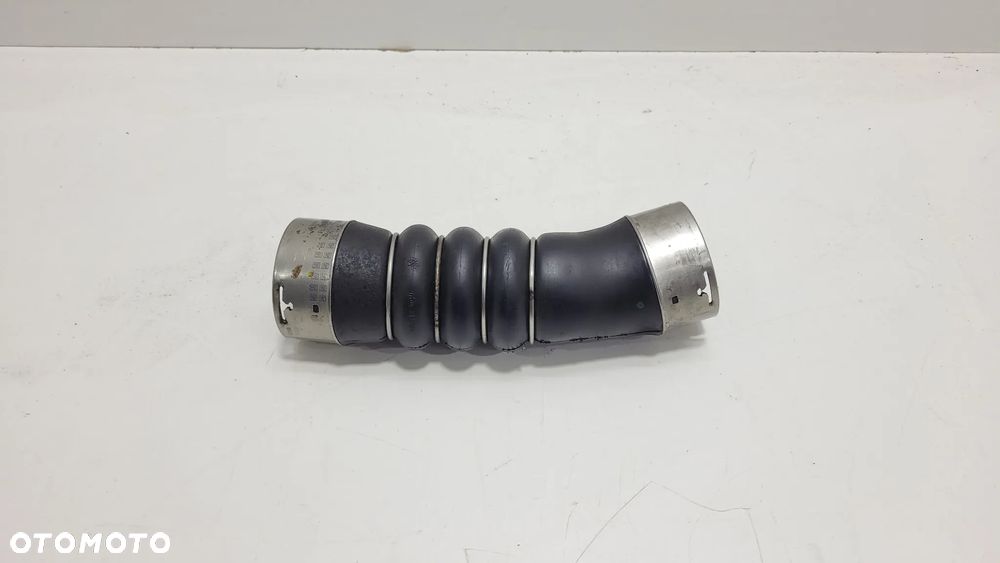 RURA WĄŻ INTERCOOLERA BMW F10 F11 F01 F07 3.0D N57