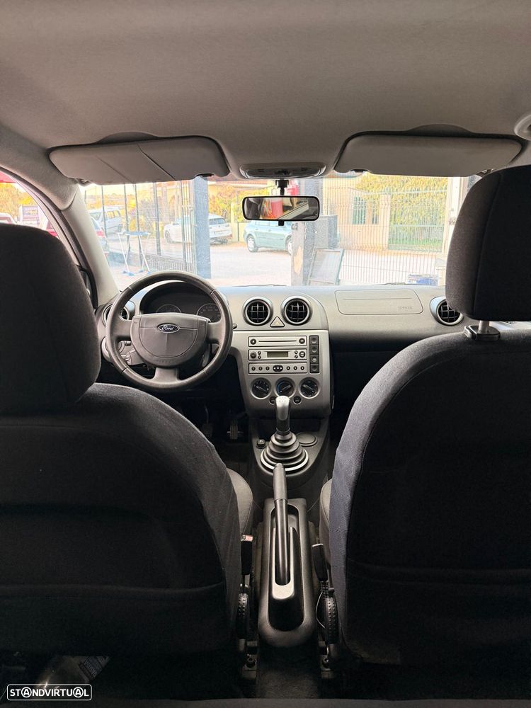 Ford Fiesta 1.25 Ambiente - 7