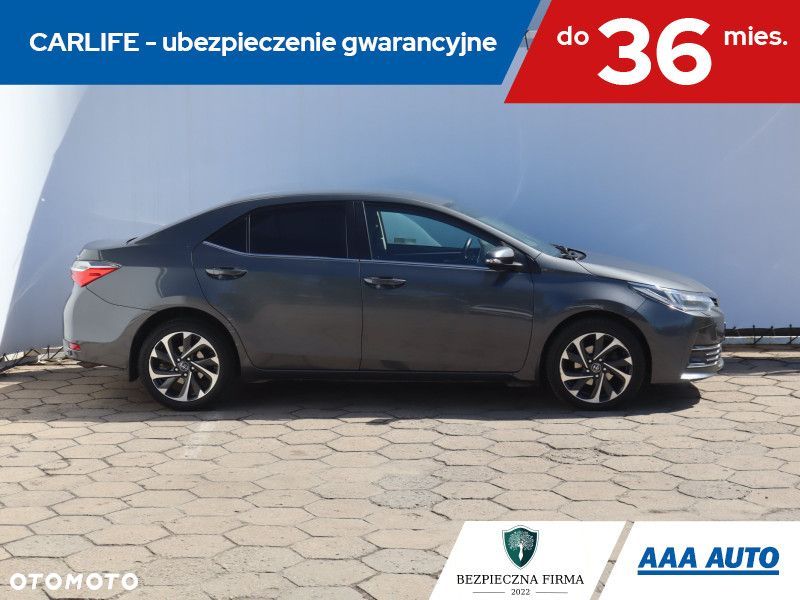 Toyota Corolla - 8