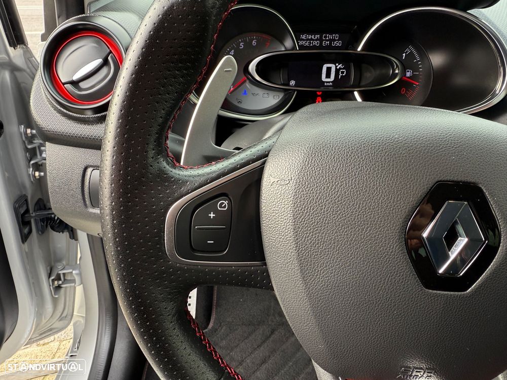 Renault Clio 1.6 Turbo R.S. EDC Sport - 32