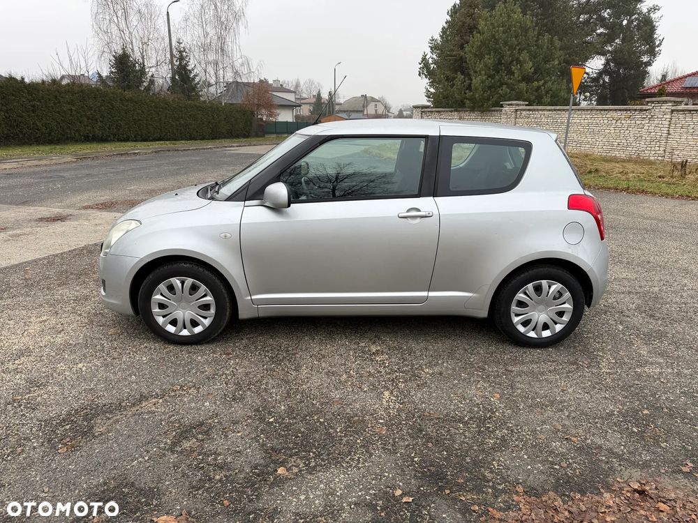 Suzuki Swift 1.3 Comfort - 17