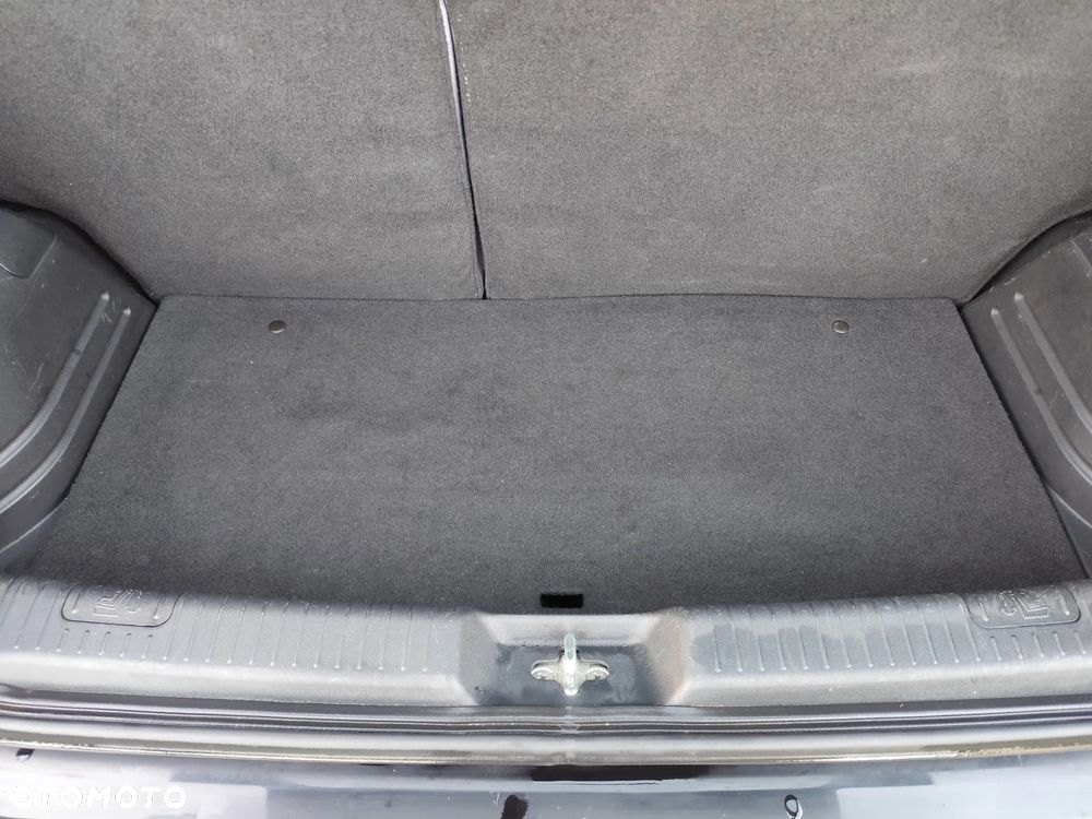 Kia Picanto 1.1 EX - 7