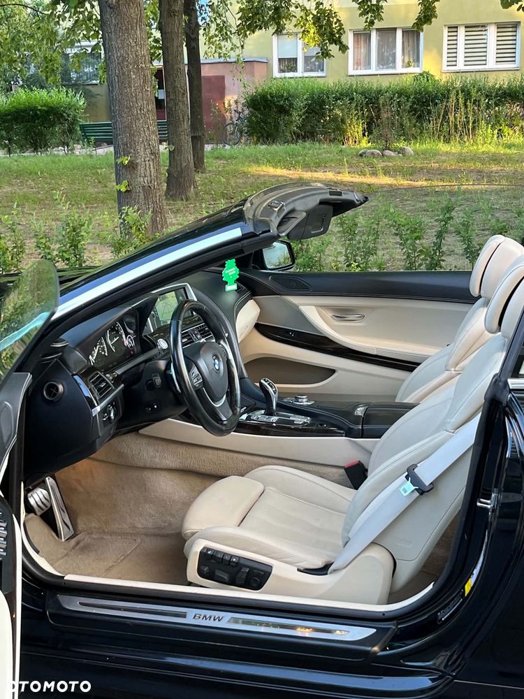 BMW Seria 6 650i - 13
