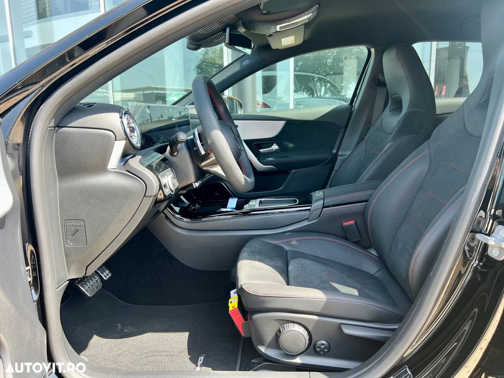 Mercedes-Benz A 250 - 11