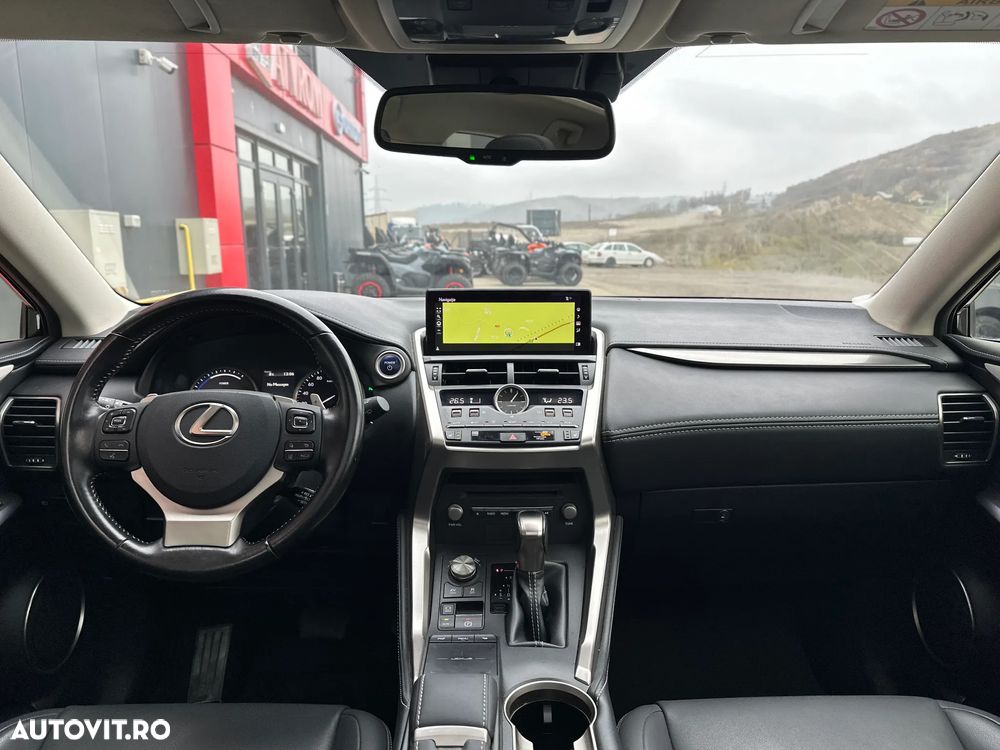 Lexus Seria NX 300h AWD Executive Plus - 24