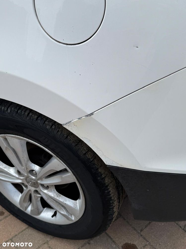 Hyundai ix35 - 12