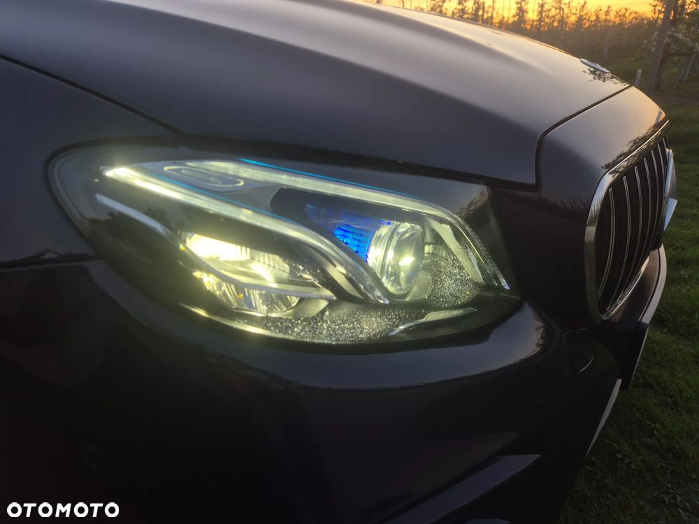 Mercedes-Benz Klasa E 220 d Business Edition 9G-TRONIC - 19