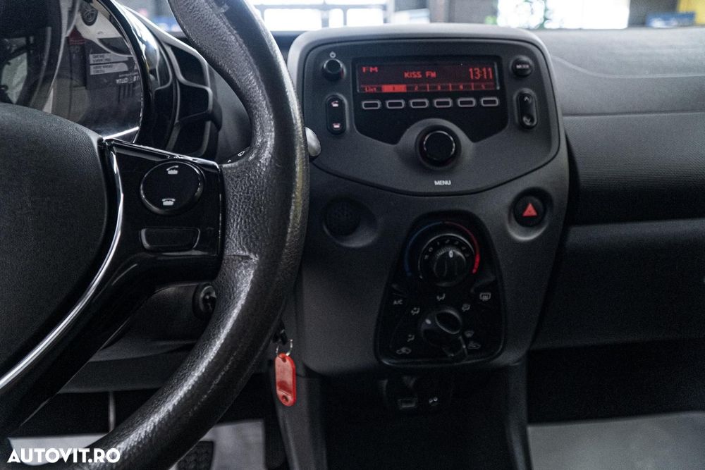 Toyota Aygo 1.0 VVY-I 5 usi X-style - 27