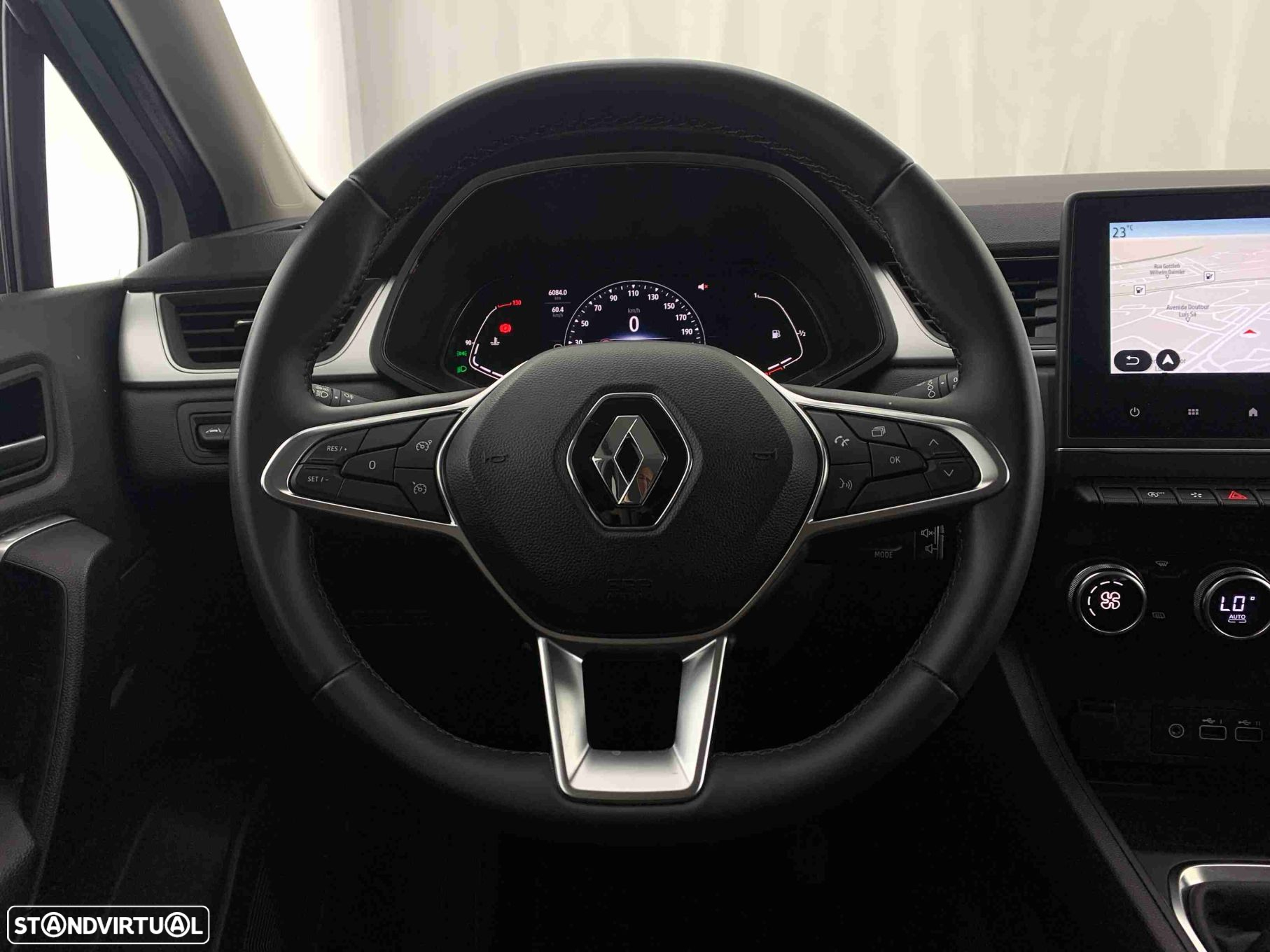 Renault Captur 1.0 TCe Techno Bi-Fuel - 9