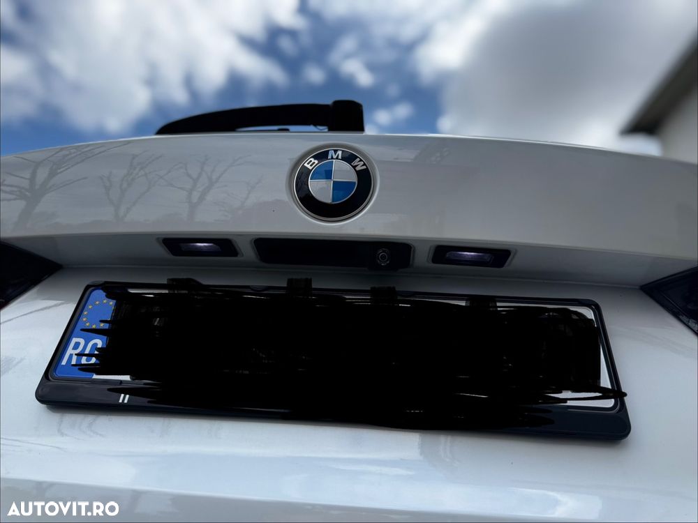 BMW Seria 3 320d xDrive AT MHEV - 9