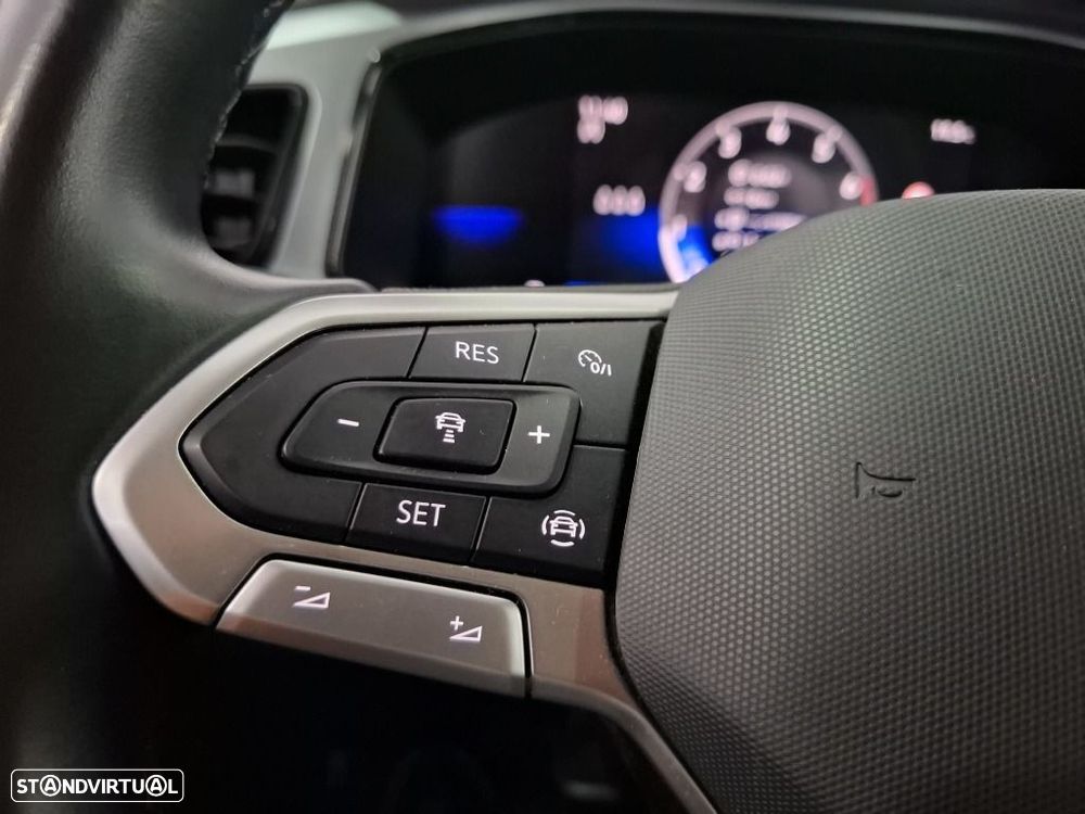 VW T-Roc 1.0 TSI Urban - 18