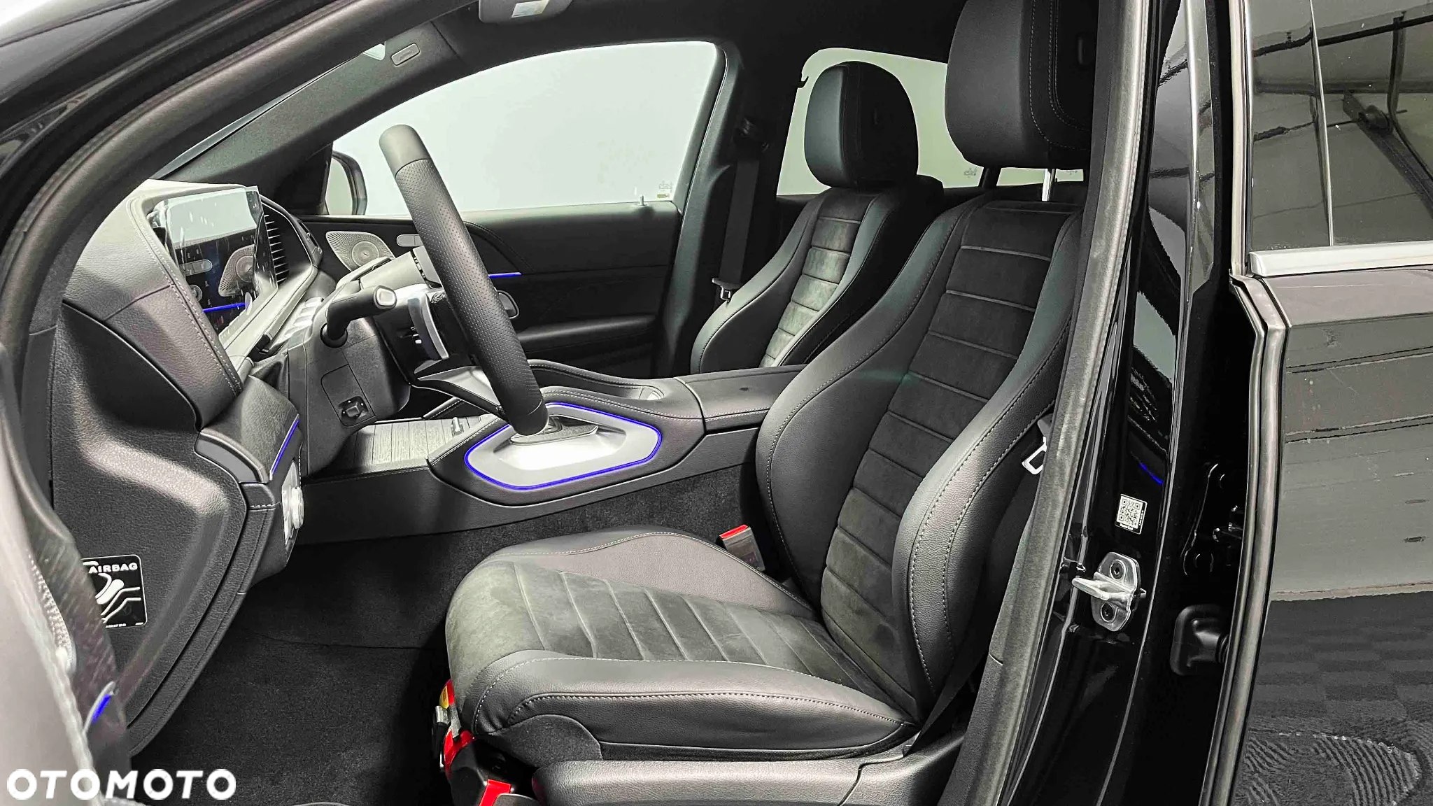 Mercedes-Benz GLE Coupe 350 de PHEV 4-Matic AMG Line - 11
