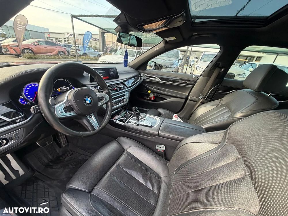 BMW Seria 7 740d xDrive - 11