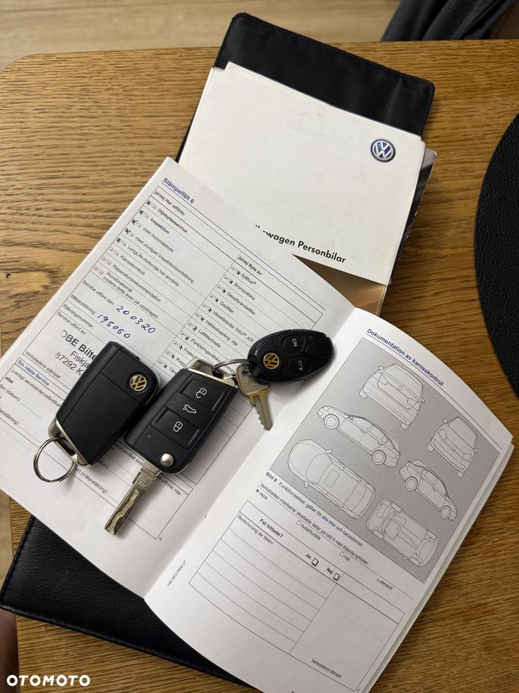 Volkswagen Golf 1.6 TDI 4Motion BlueMotion Technology Trendline - 14