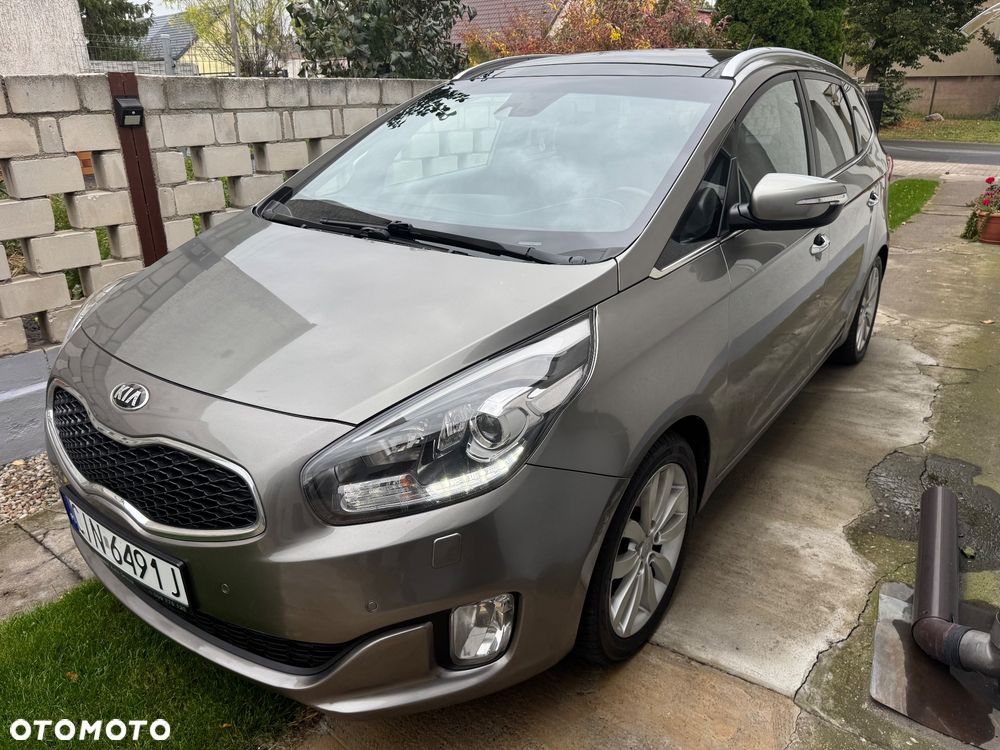 Kia Carens