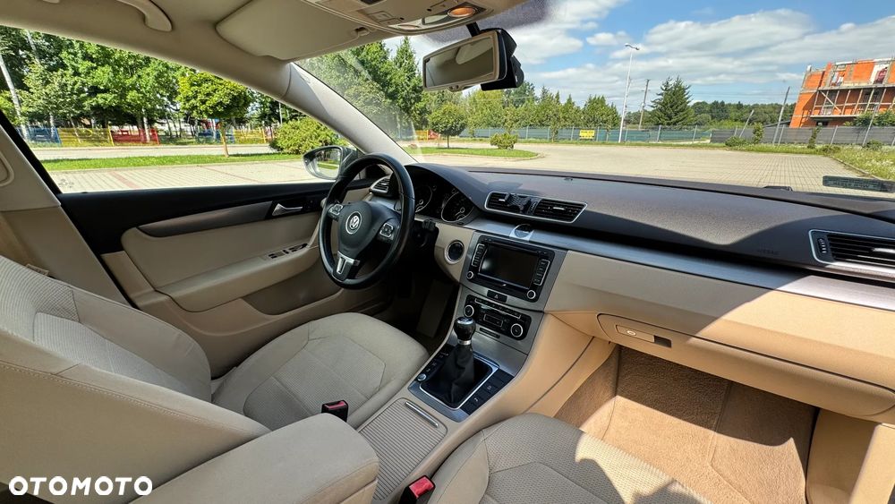 Volkswagen Passat 2.0 TDI DPF Comfortline - 7