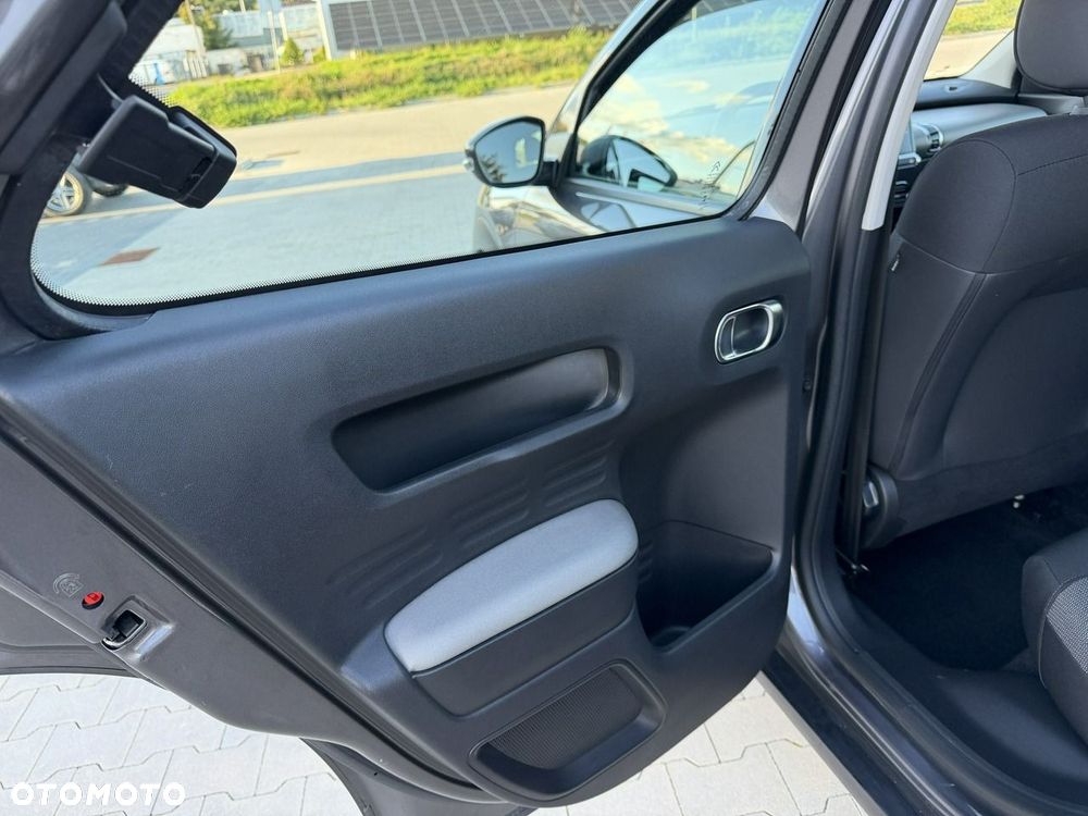 Citroën C4 Cactus 1.2 PureTech GPF Live - 25
