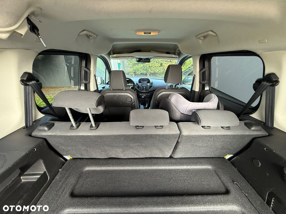 Ford Tourneo Courier 1.0 EcoBoost Titanium - 2