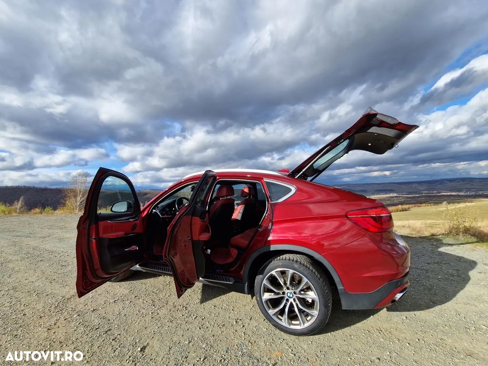 BMW X6 xDrive50i - 26
