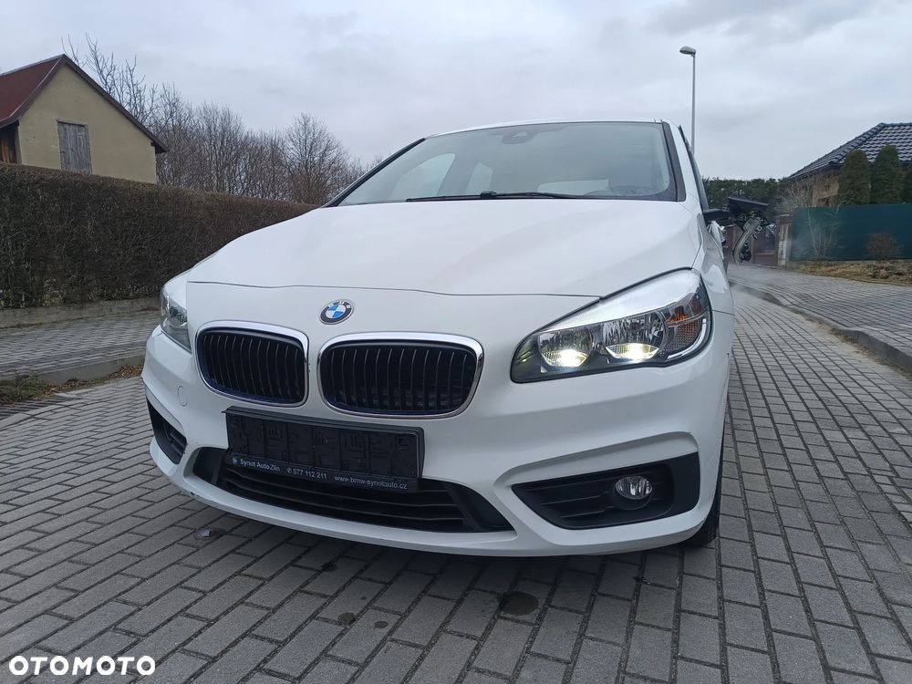 BMW Seria 2 218i - 2
