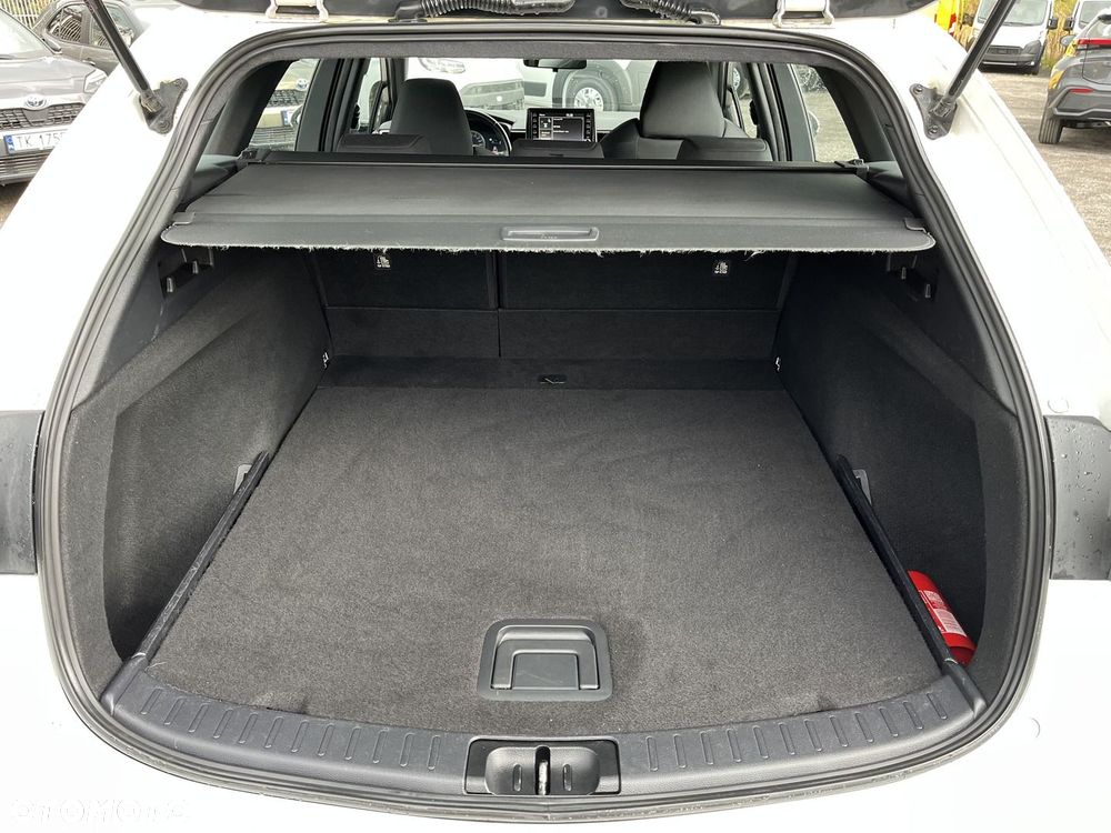 Toyota Corolla 1.8 Hybrid Active - 33