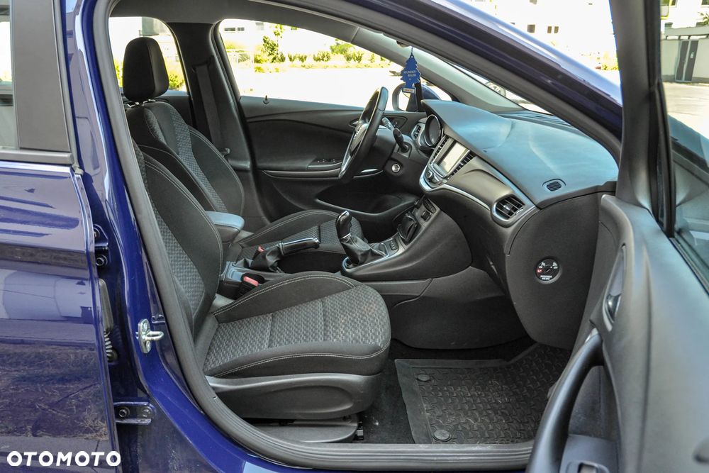 Opel Astra - 11