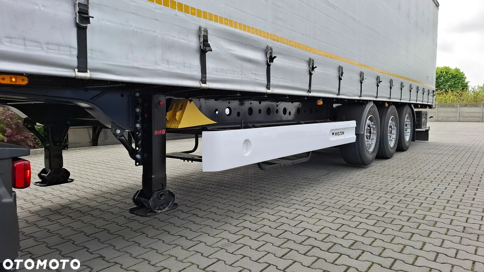 Wielton NS3K / STANDARD / OŚ PODNOSZONA / PLANDEKA ANTYWŁAMANIOWA / - 3